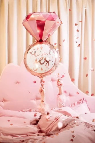 28" Μπαλόνι ροζ Δαχτυλίδι 'She Said Yes'