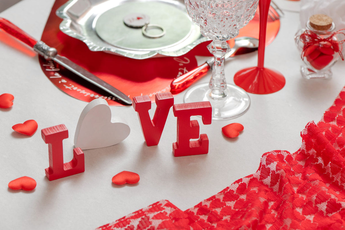Διακοσμητικό Ξύλινο Γράμματα Love Κόκκινο -Red / 23.5 x 2 x 8 εκ