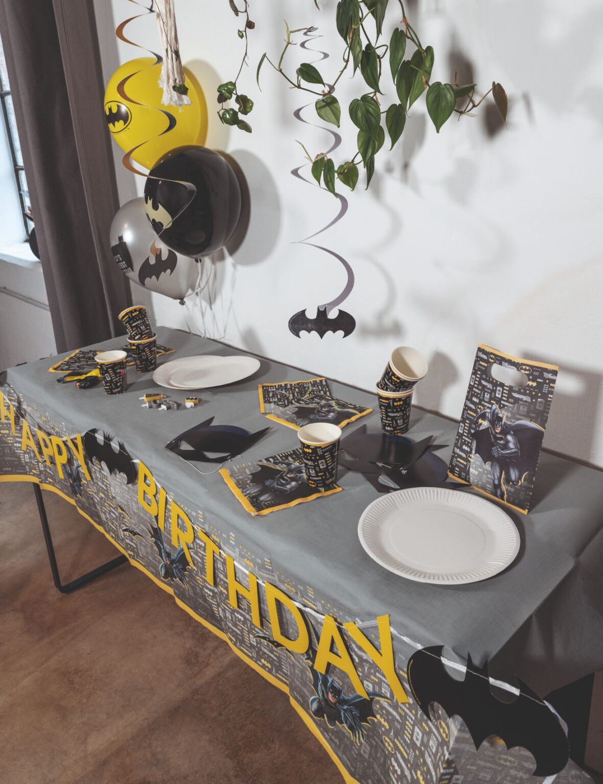 Γιρλάντα Happy Birthday Batman 180cm