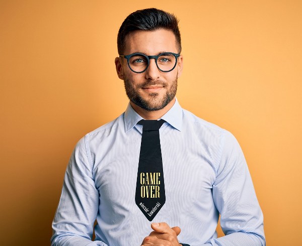 Γραβάτα Game Over