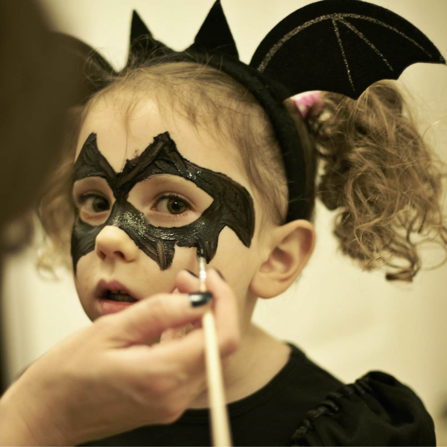 Μαύρη Μπογιά Προσώπου για Αποκριάτικο Μακιγιάζ