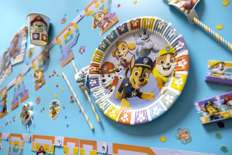 Πιάτα φαγητού Paw Patrol πατουσάκια (8 τεμ)