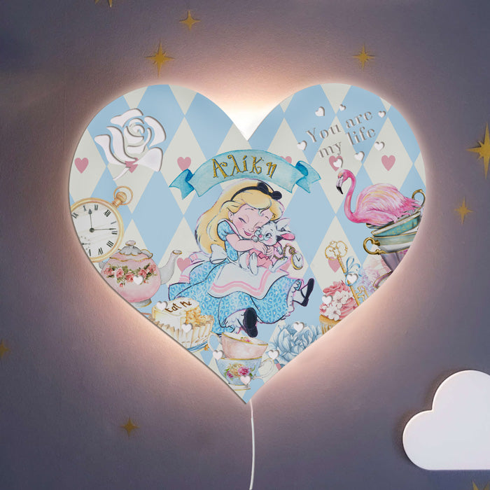 Ξύλινο Φωτιστικό καρδιά - Αλίκη στη Χώρα των Θαυμάτων