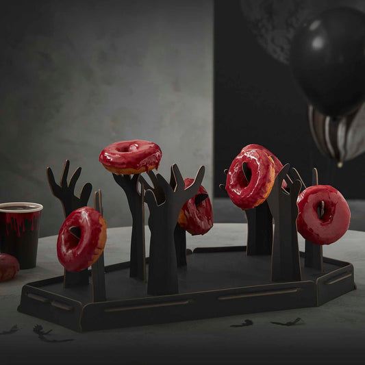Halloween Donut Stand Φέρετρο και Ζόμπι Χέρια