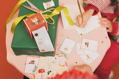 Χριστουγεννιάτικα Αυτοκόλλητα & Ετικέτες σε κουτάκι (68 τεμ)