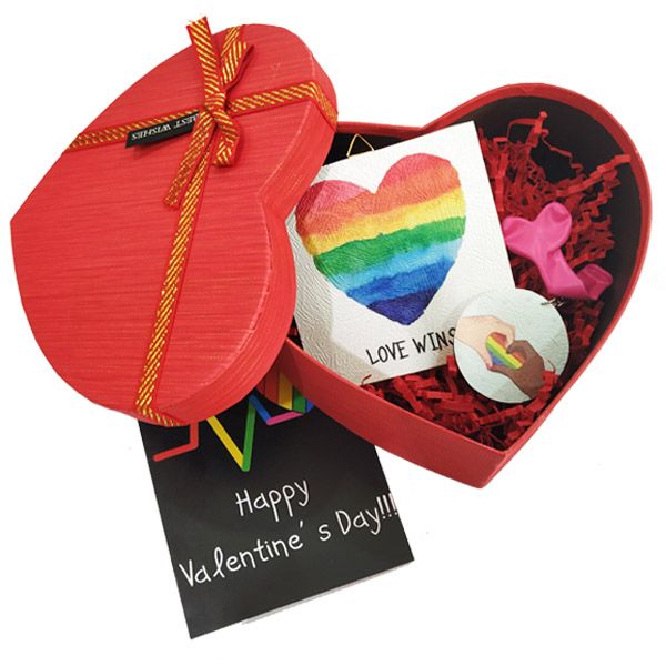 Κουτί Αγίου Βαλεντίνου LGBTQ "Love Wins"