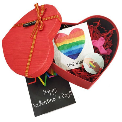 Κουτί Αγίου Βαλεντίνου LGBTQ "Love Wins"