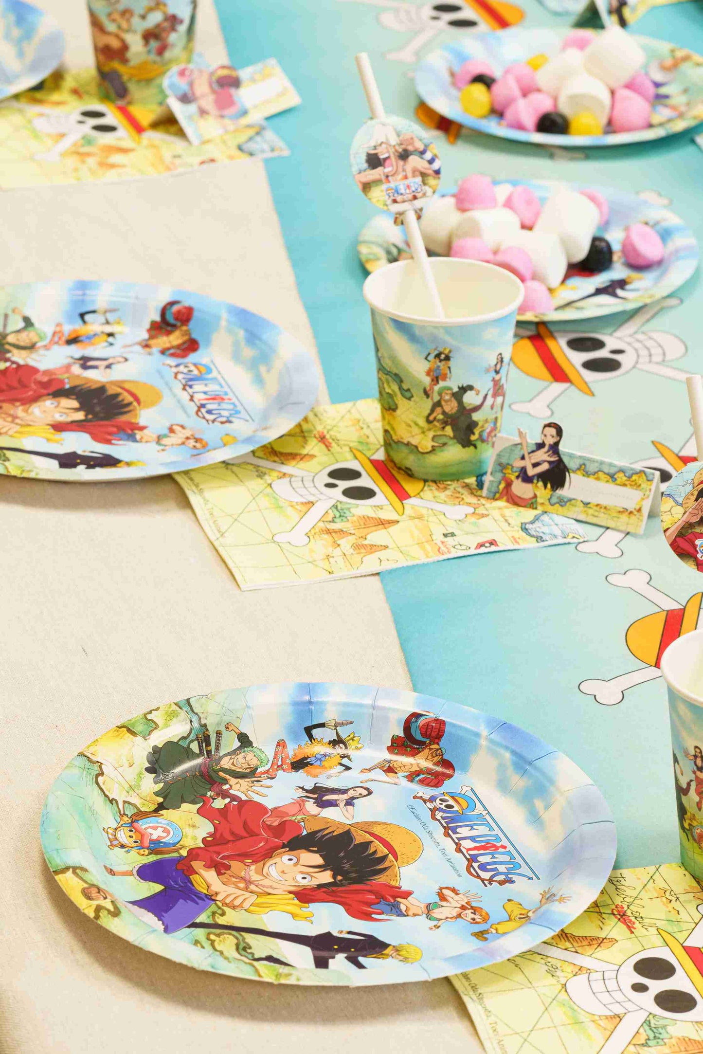 Πιάτα πάρτυ One Piece (8 τεμ)