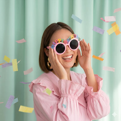 Πλαστικά Γυαλιά Happy Birthday – Ροζ με Πολύχρωμα Γράμματα