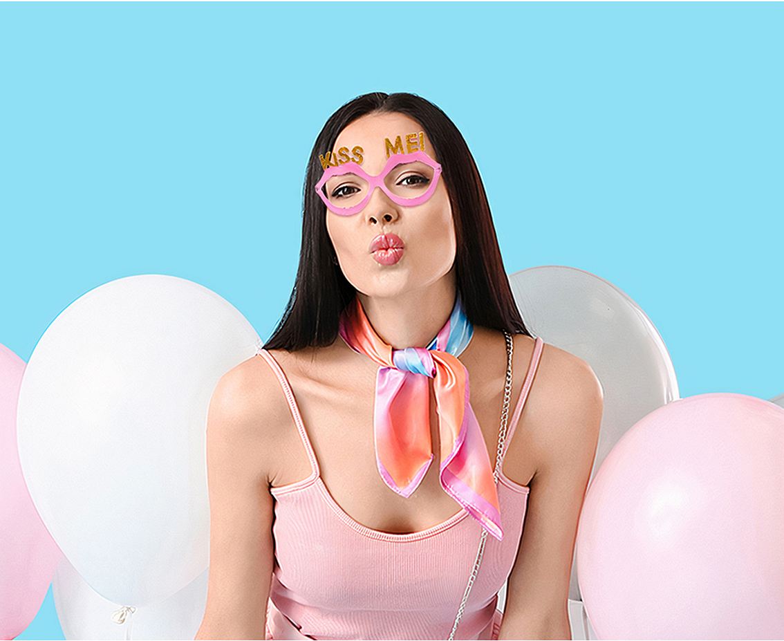 Πλαστικά ροζ Γυαλιά Kiss me