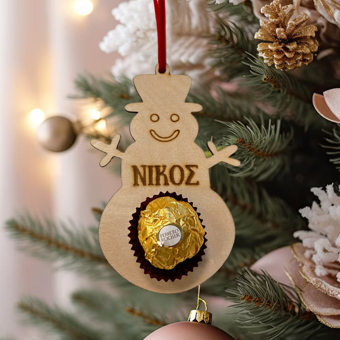 Χριστουγεννιάτικο κουτί με 4 στολίδια & σοκολατάκια